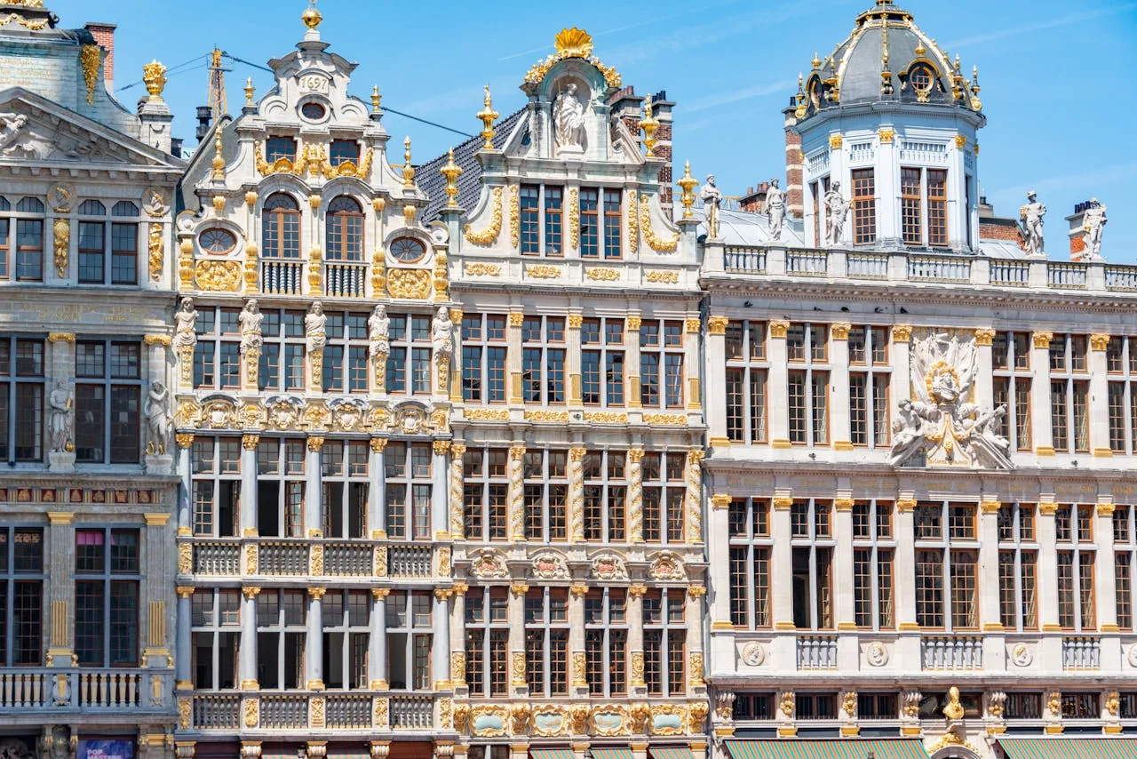 Façades des maisons de corporation sur la Grand-Place de Bruxelles